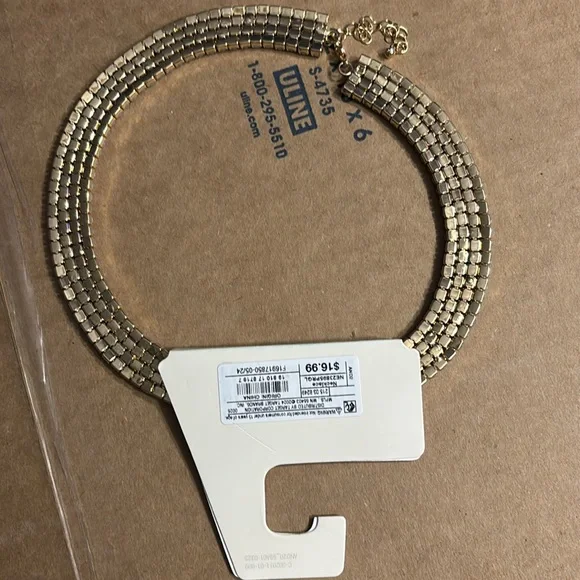 A New Day choker style necklace - Picture 4 of 4